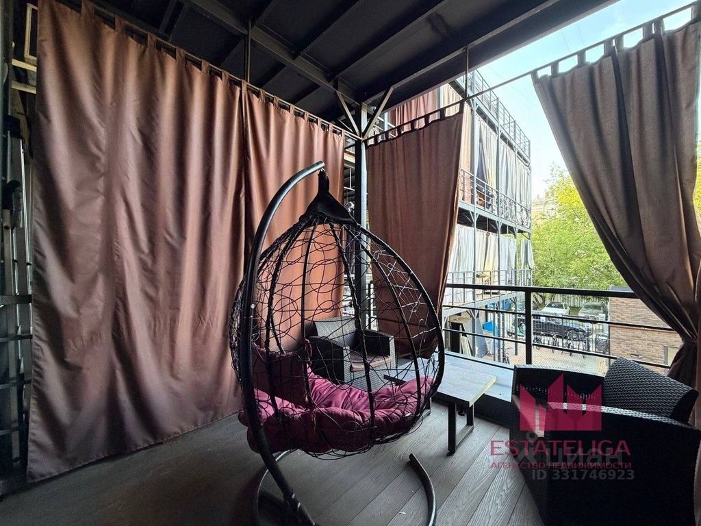 m. Tulskaya: Apartment, studio