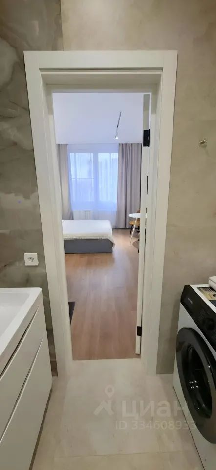 m. Shelepikha: Apartment, studio
