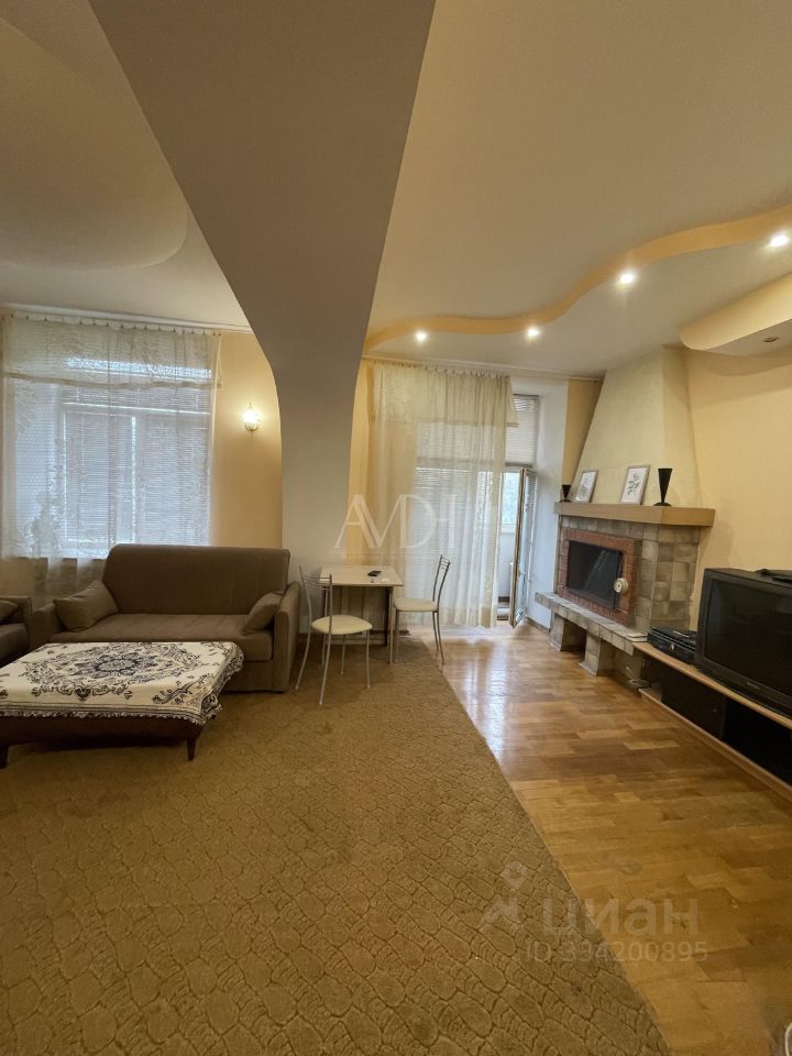 m. Bagrationovskaya: Apartment, studio