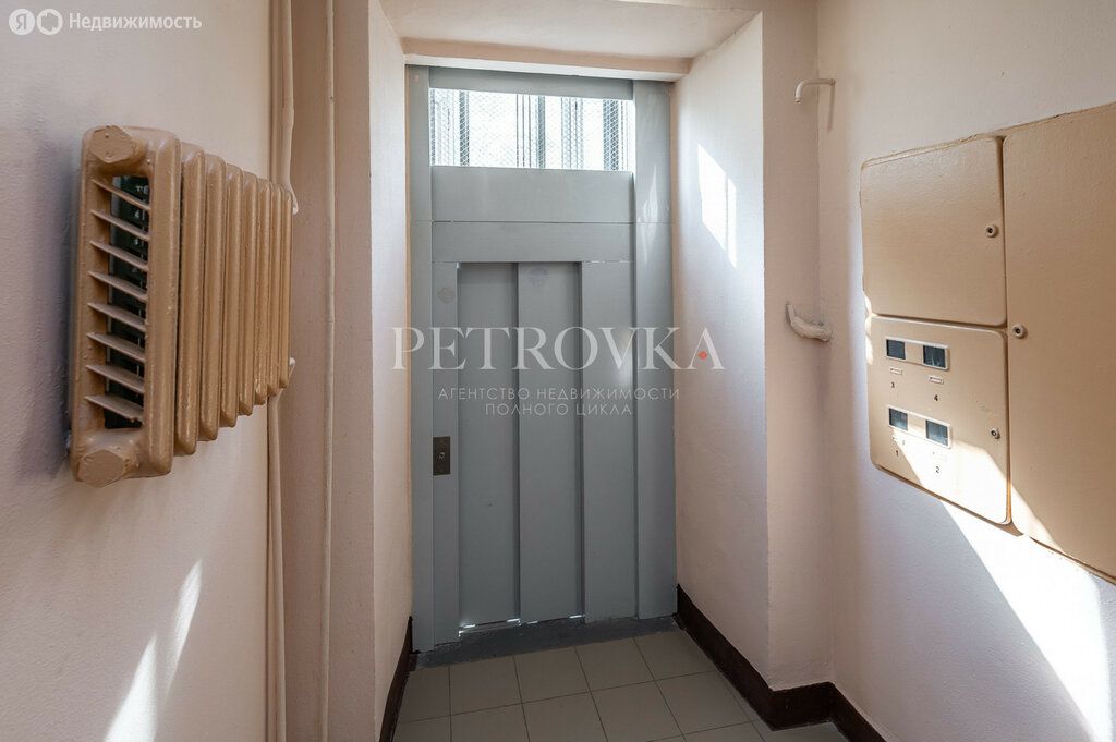 m. Tverskaya: Apartment, 2-rooms
