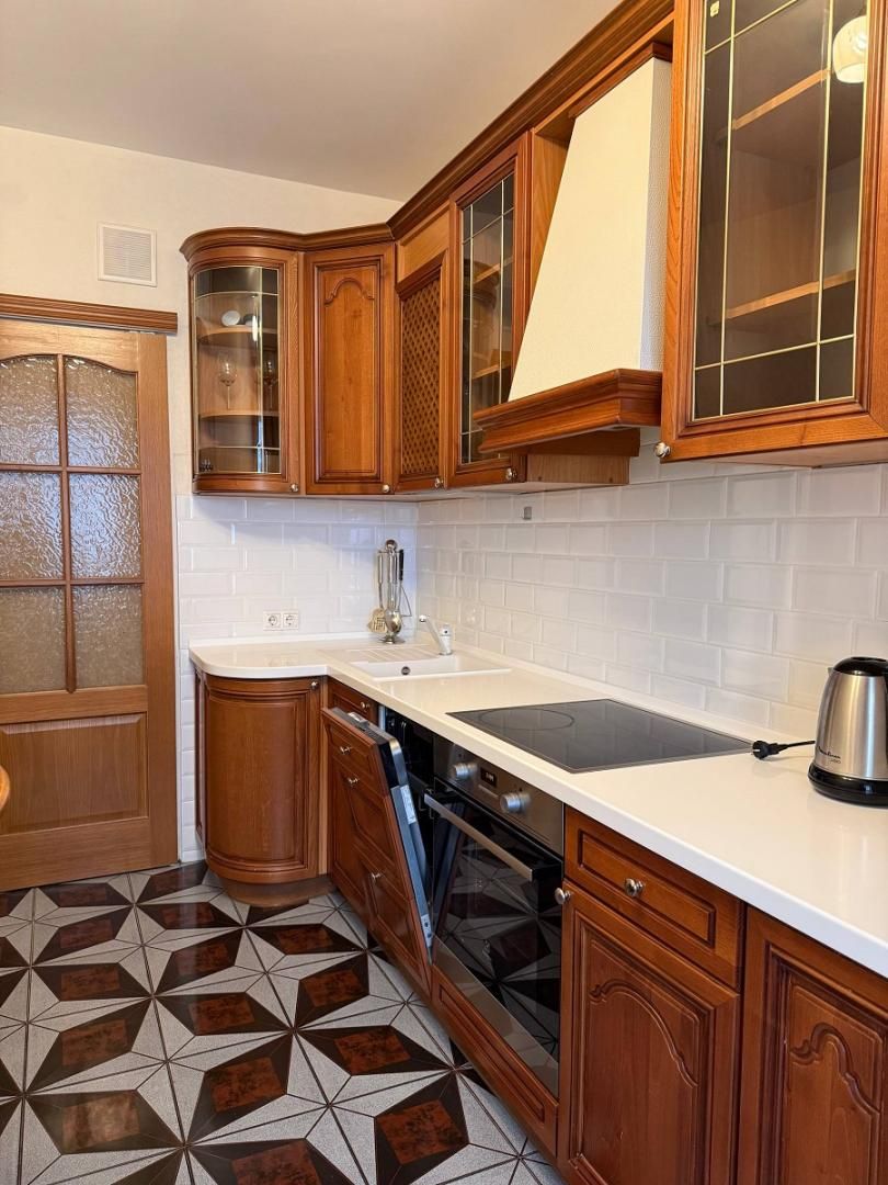 m. Trubnaya: Apartment, 2-rooms