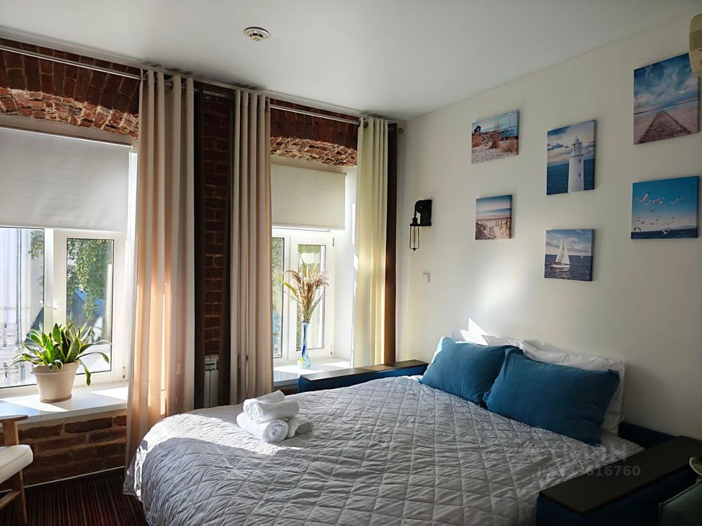m. Sretensky bulvar: Apartment, studio