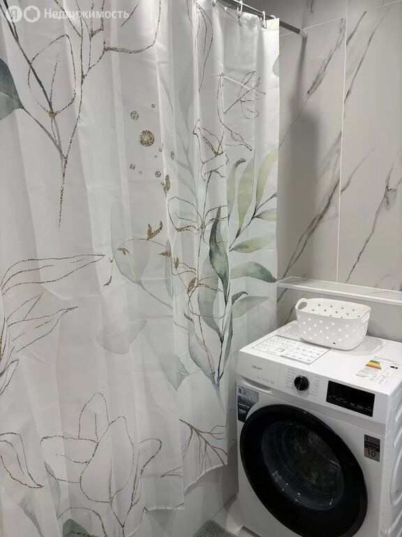 m. Strogino: Apartment, 2-rooms