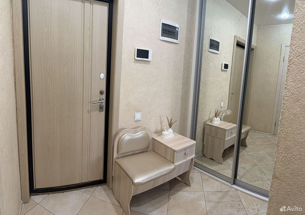 m. Dubrovka: Apartment, 1-rooms