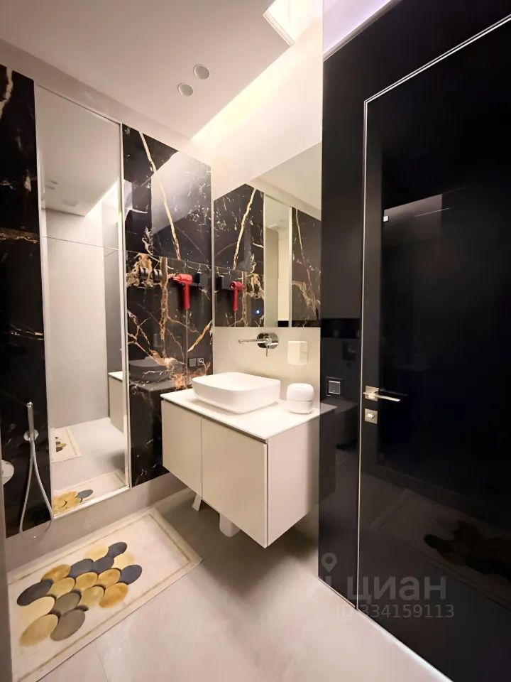 m. Michurinsky prospekt: Apartment, 3-rooms