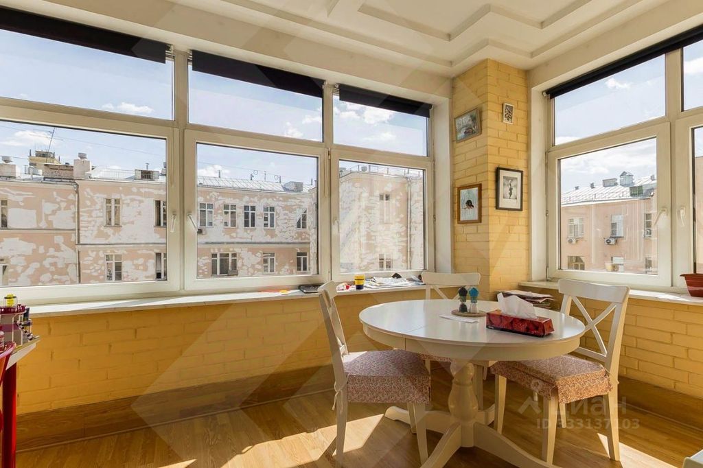 m. Arbatskaya: Apartment, 4-rooms
