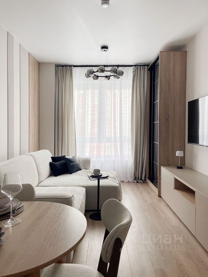 m. Aminyevskaya: Apartment, 2-rooms