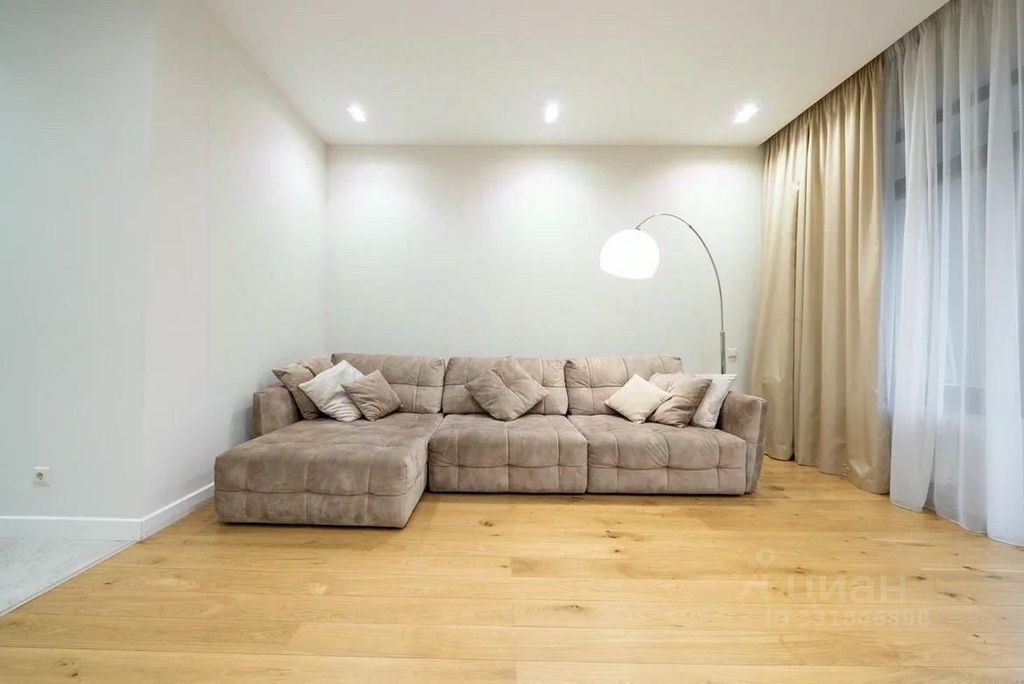 m. Dinamo: Apartment, 3-rooms