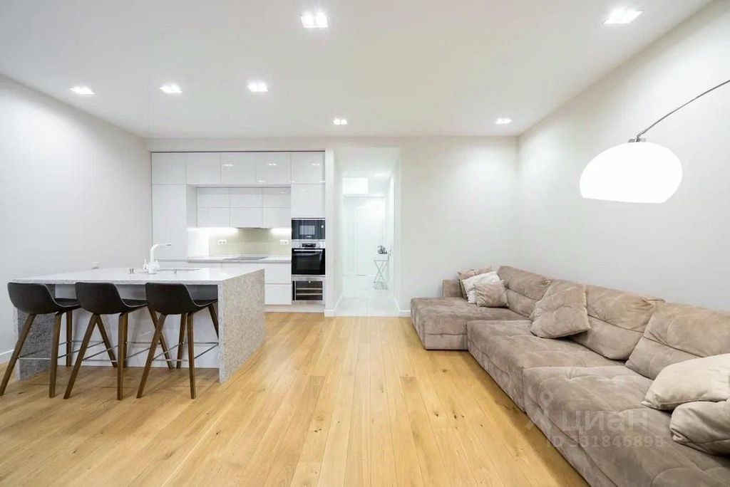 m. Dinamo: Apartment, 3-rooms