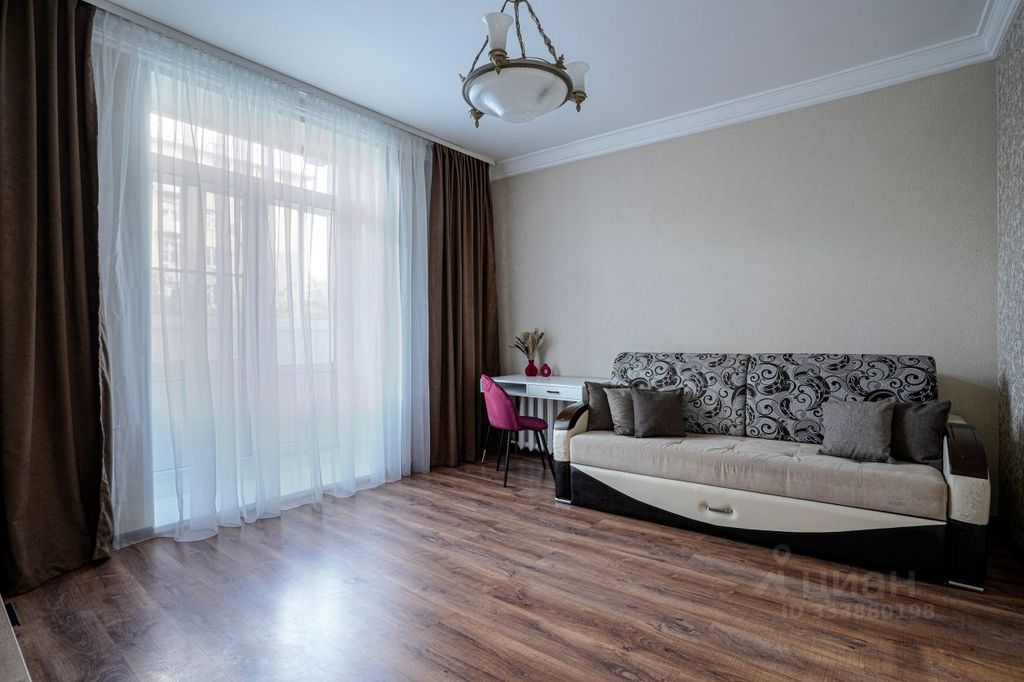 m. Shabolovskaya: Apartment, 2-rooms