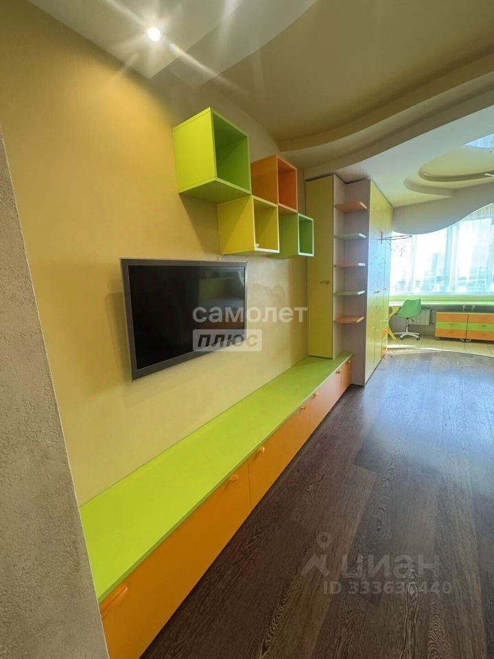 m. Khimki: Apartment, 3-rooms