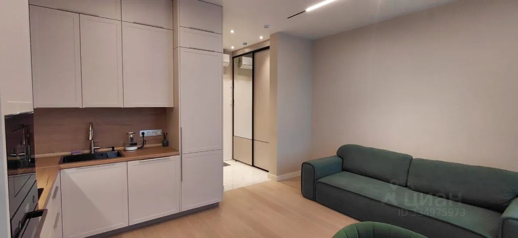 m. Moskva Tovarnaya: Apartment, studio