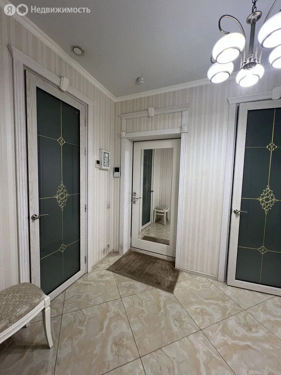 m. Novatorskaya: Apartment, 3-rooms