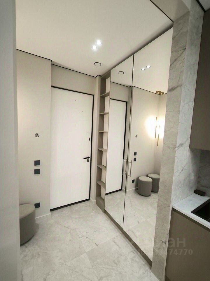 m. Maryina Roscha: Apartment, 2-rooms