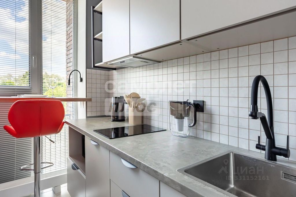 m. Kalitniki: Apartment, studio