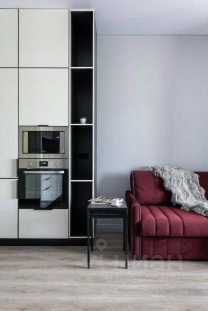 m. Shelepikha: Apartment, studio