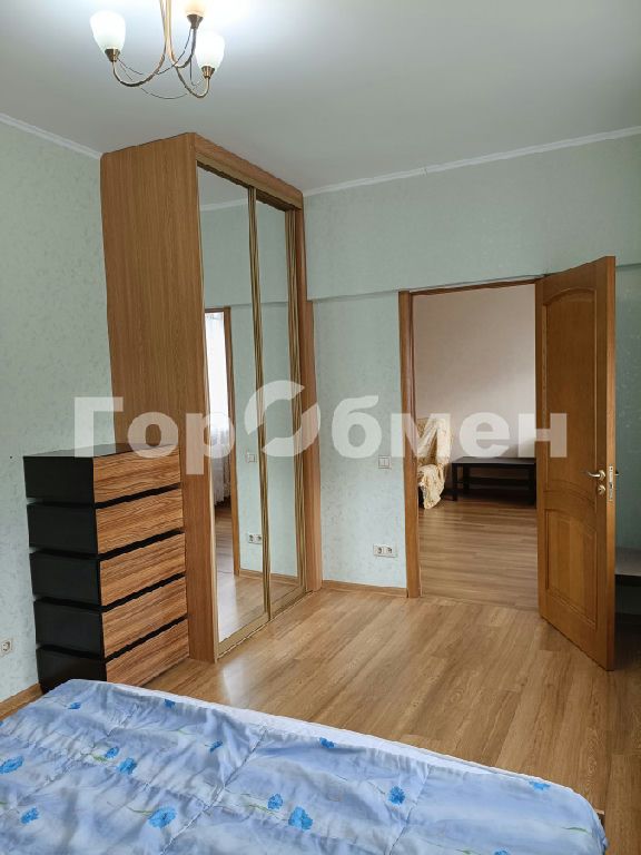 m. Okruzhnaya: Apartment, 3-rooms
