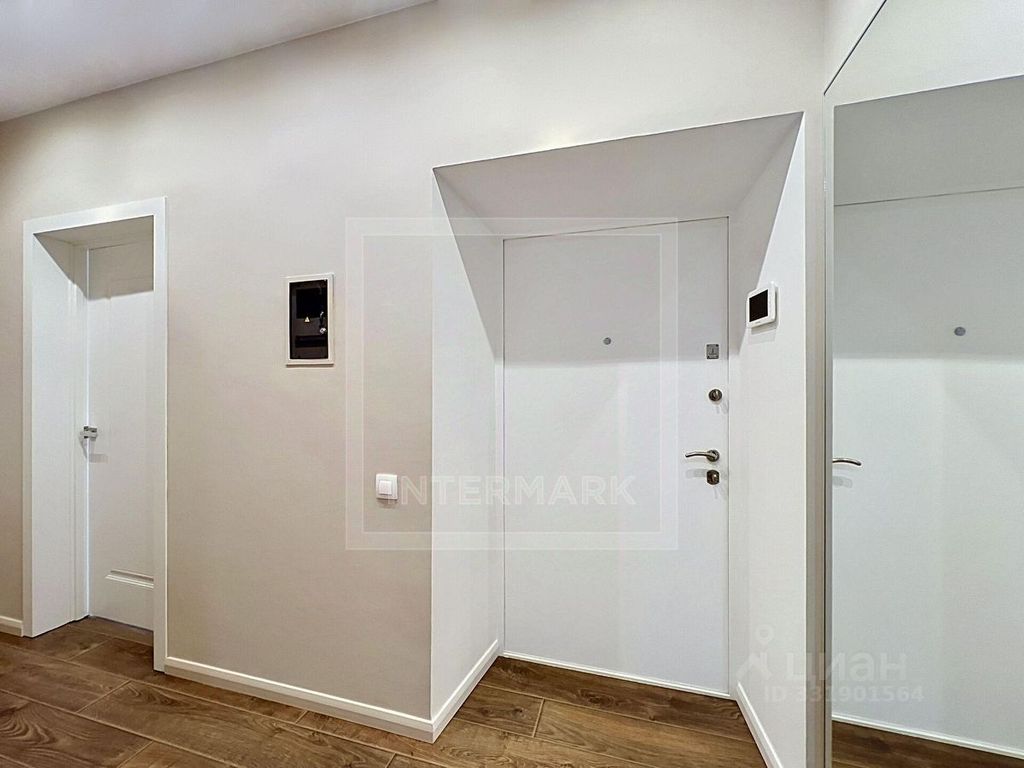 m. Barrikadnaya: Apartment, 2-rooms