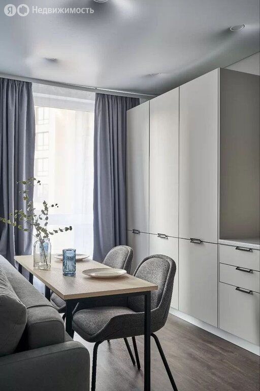 m. Verkhnie Likhobory: Apartment, studio