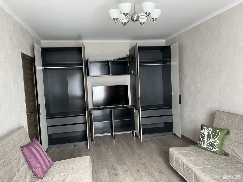 m. Molzhaninovo: Apartment, 2-rooms