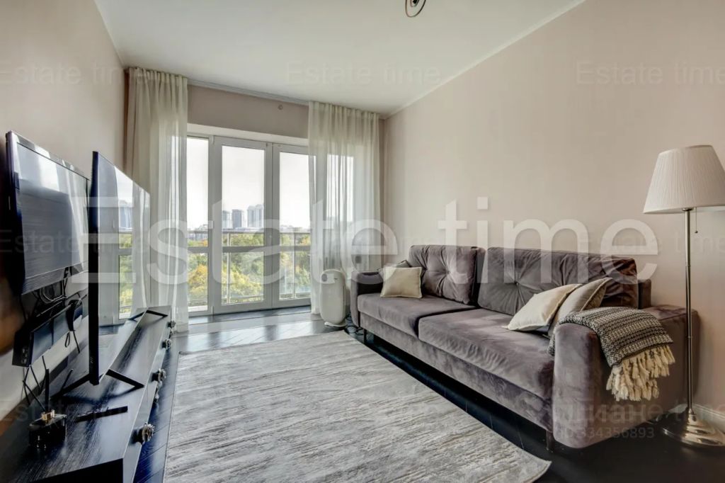 m. Slavyansky bulvar: Apartment, 2-rooms