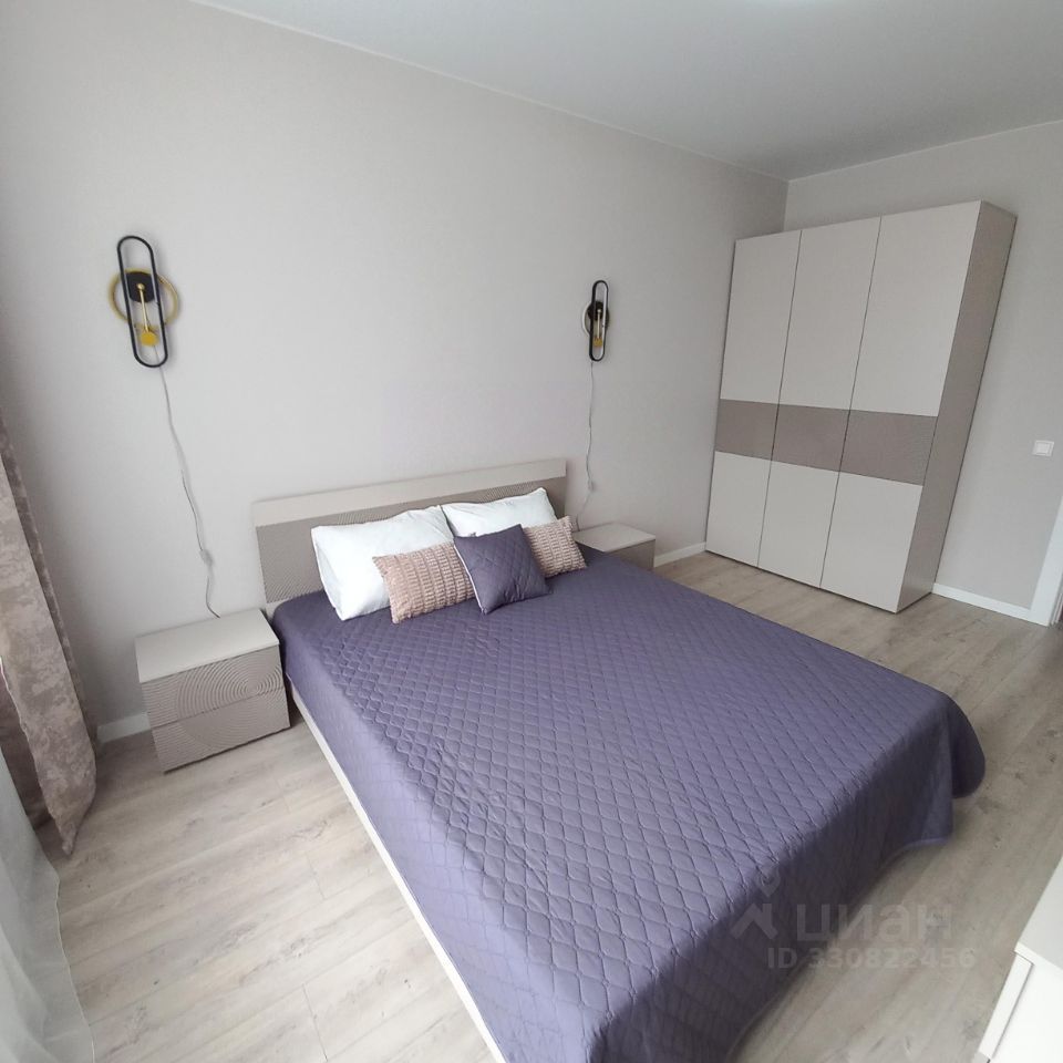 m. Strogino: Apartment, 2-rooms