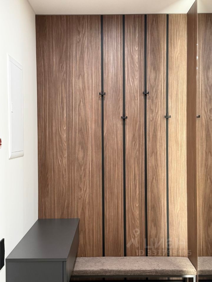 m. Narodnoe Opolchenie: Apartment, 3-rooms