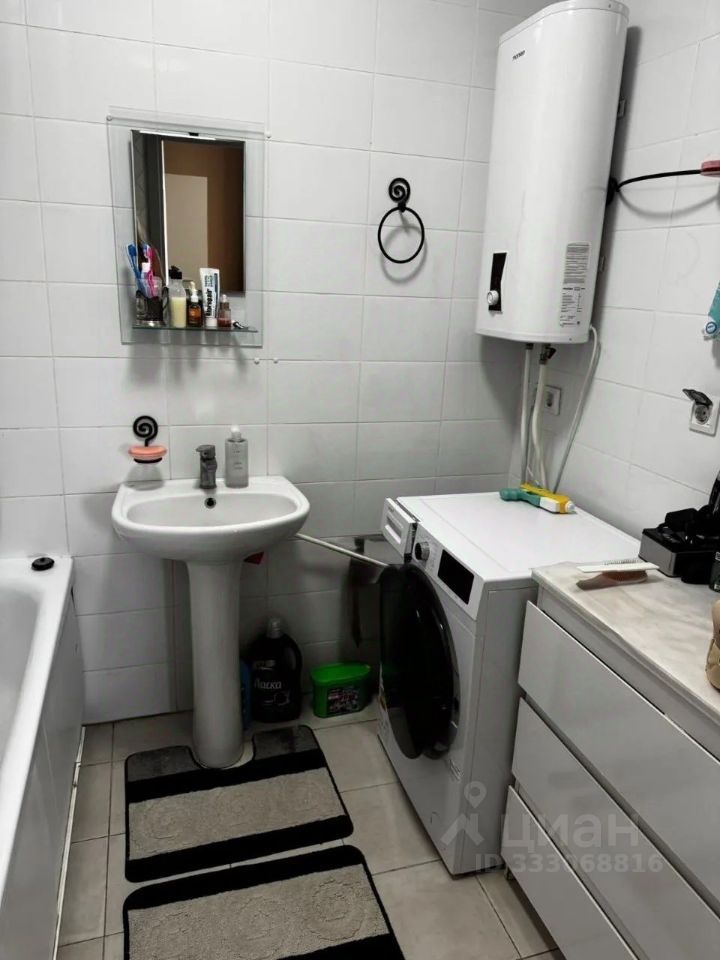 m. Molzhaninovo: Apartment, 2-rooms