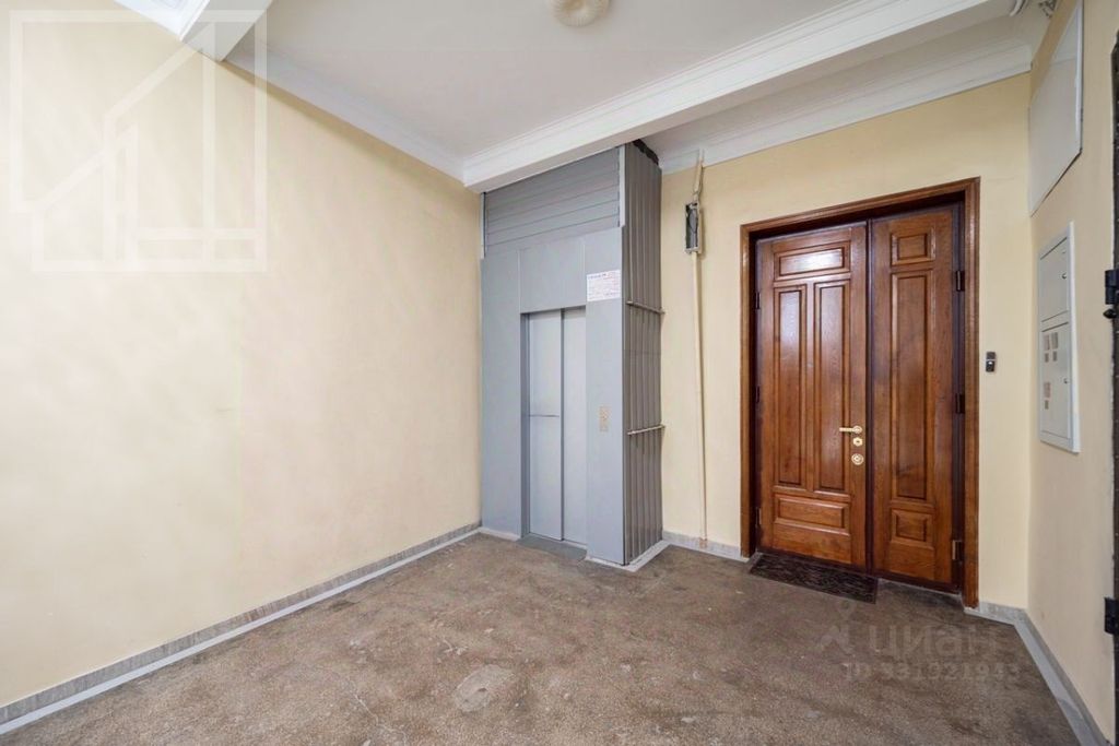 m. Okhotny ryad: Apartment, 3-rooms