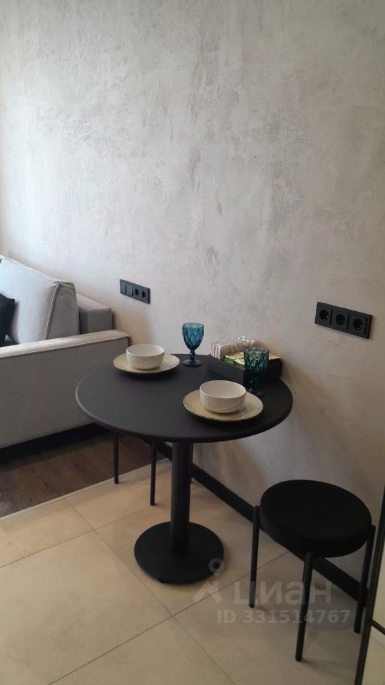 m. Fili: Apartment, studio