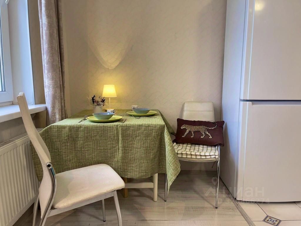 m. Michurinets: Apartment, 1-rooms