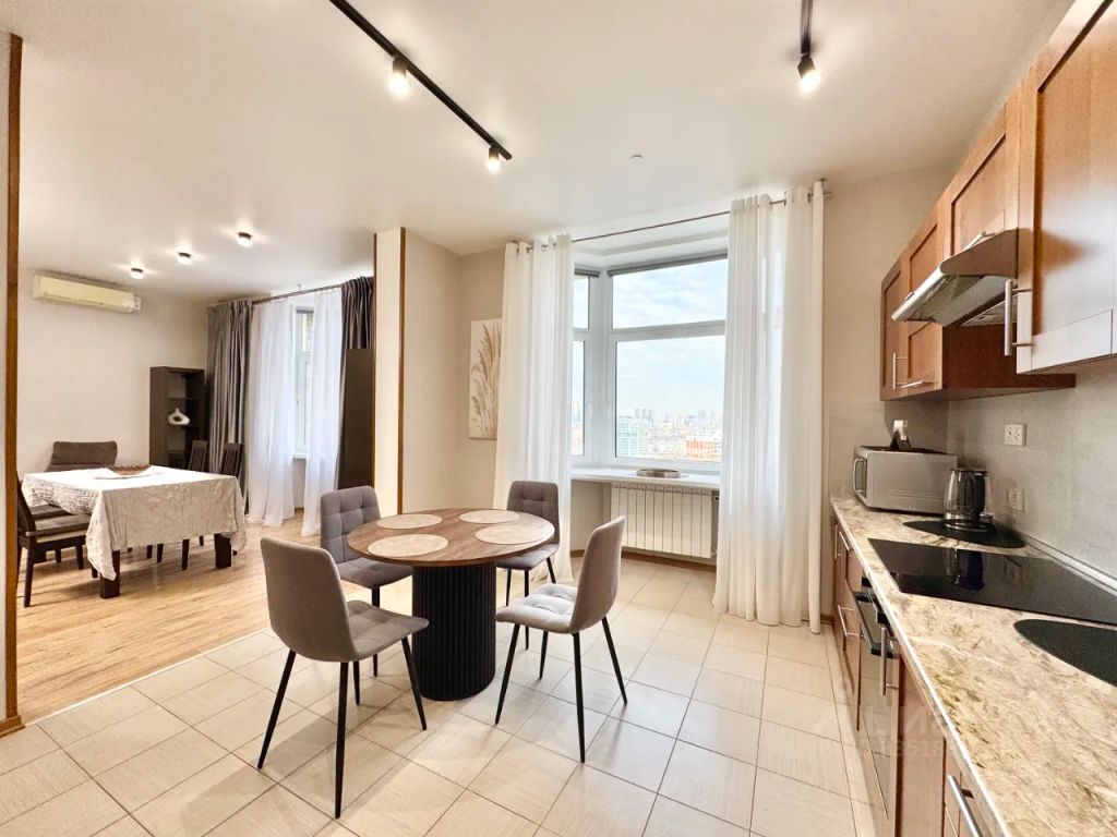 m. Aeroport: Apartment, 3-rooms