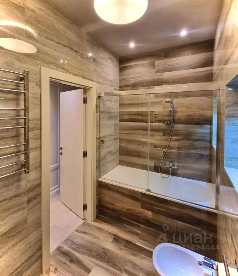 m. Belomorskaya: Apartment, 3-rooms
