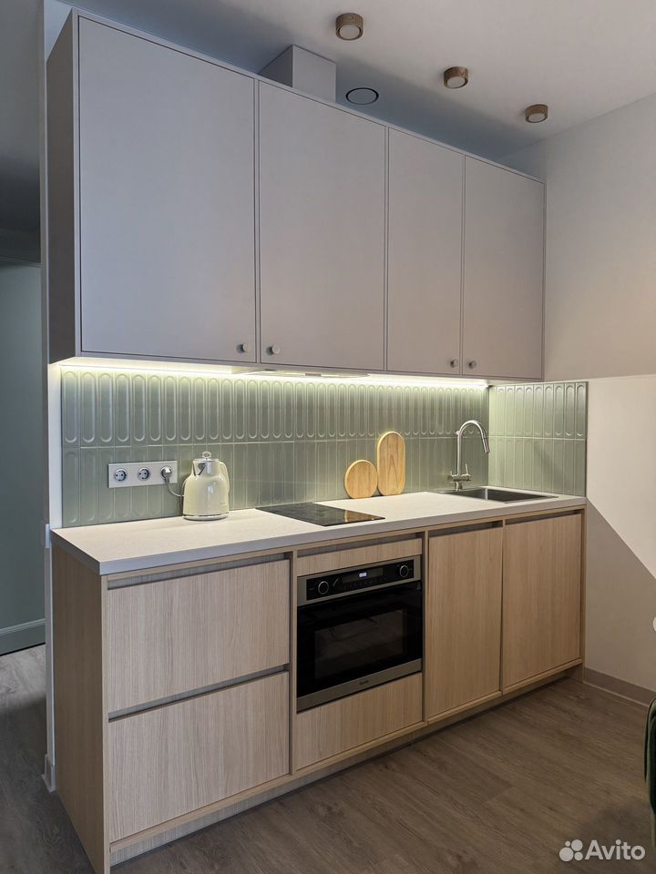 m. Maryina Roscha: Apartment, studio
