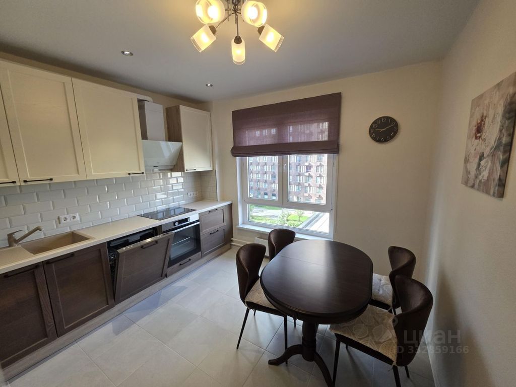 m. Aminyevskaya: Apartment, 2-rooms