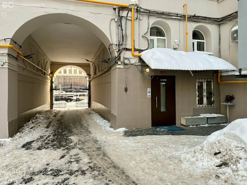 m. Tsvetnoy bulvar: Apartment, 2-rooms