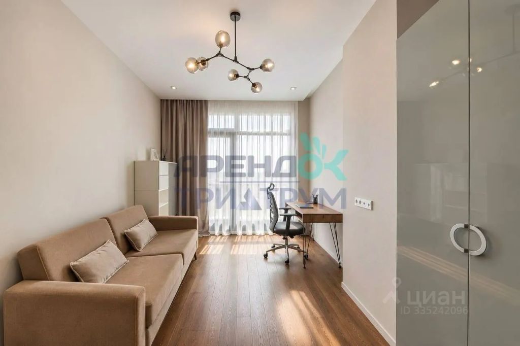 m. Novokuznetskaya: Apartment, 4-rooms