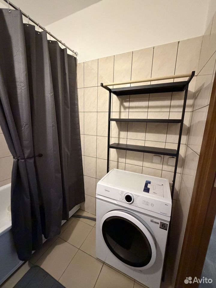 m. Molzhaninovo: Apartment, 2-rooms