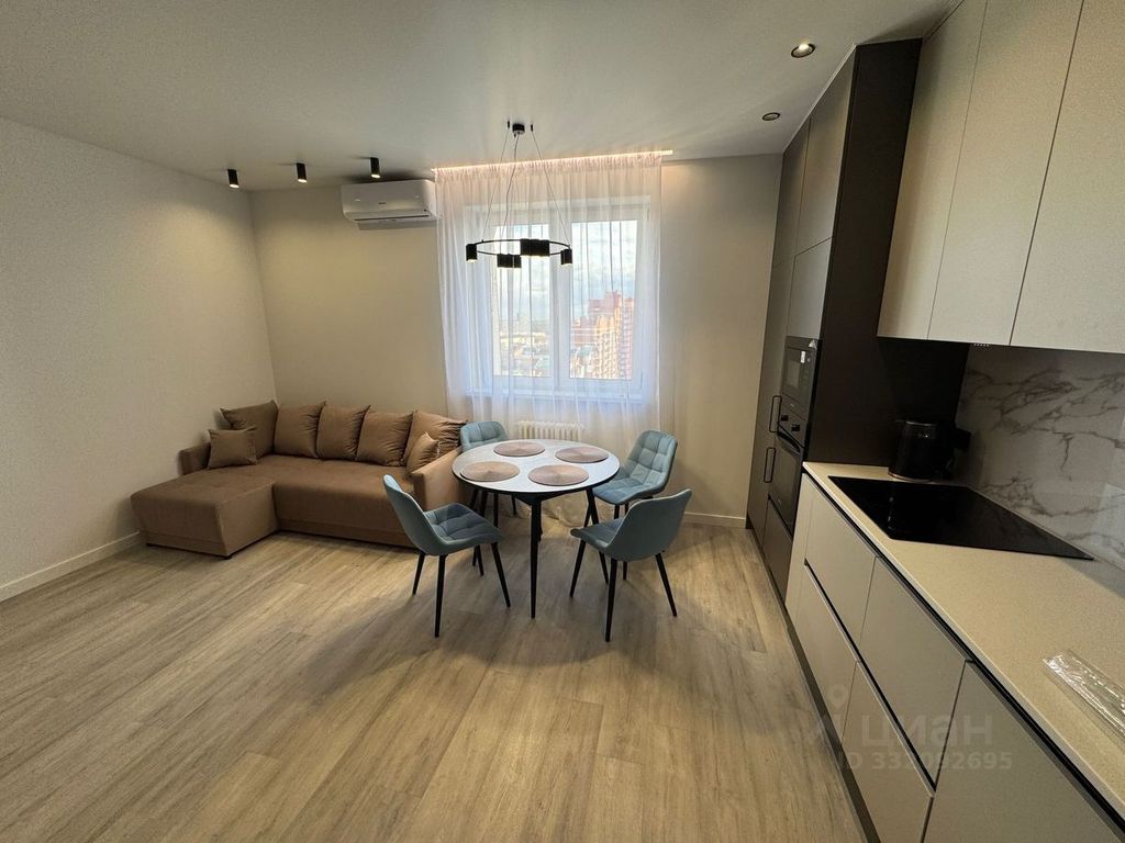 m. Pavshino: Apartment, 2-rooms