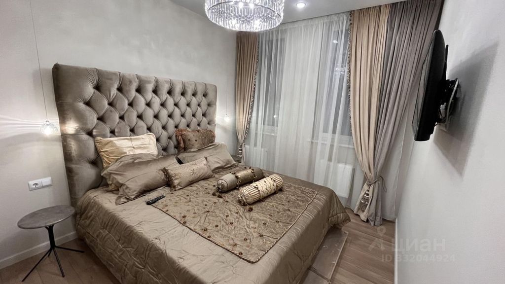 m. Pyatnitskoe shosse: Apartment, 2-rooms