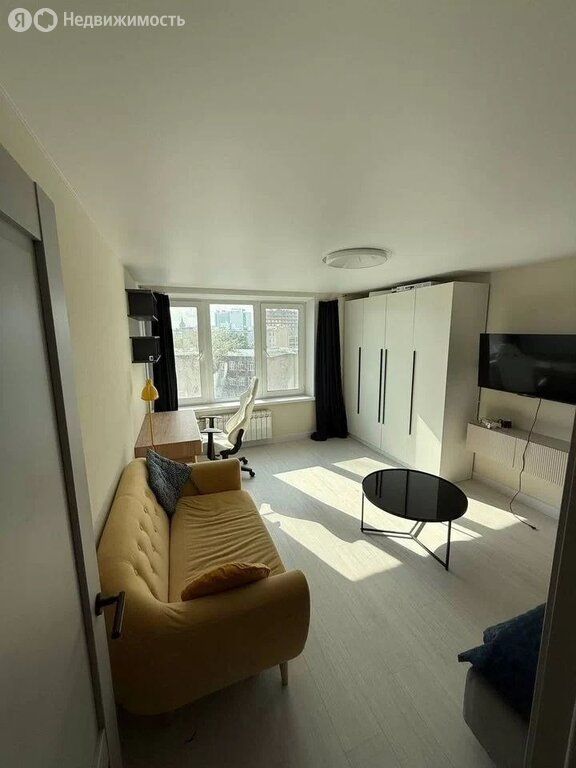 m. Baumanskaya: Apartment, 1-rooms