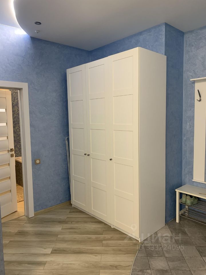 m. Belokamennaya: Apartment, studio