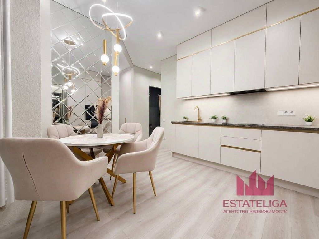 m. Michurinsky prospekt: Apartment, 2-rooms