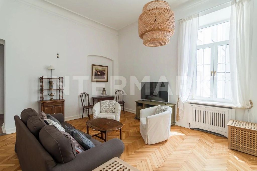 m. Kitay-gorod: Apartment, 4-rooms