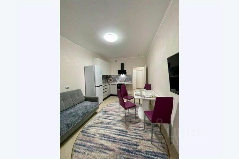 m. Pyatnitskoe shosse: Apartment, 1-rooms