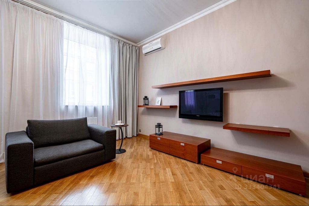 m. Arbatskaya: Apartment, 3-rooms