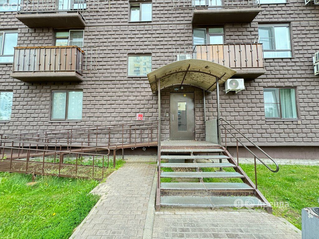 m. Sheremetyevskaya: Apartment, 2-rooms