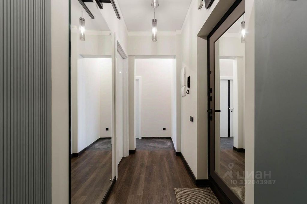 m. Tsvetnoy bulvar: Apartment, 2-rooms