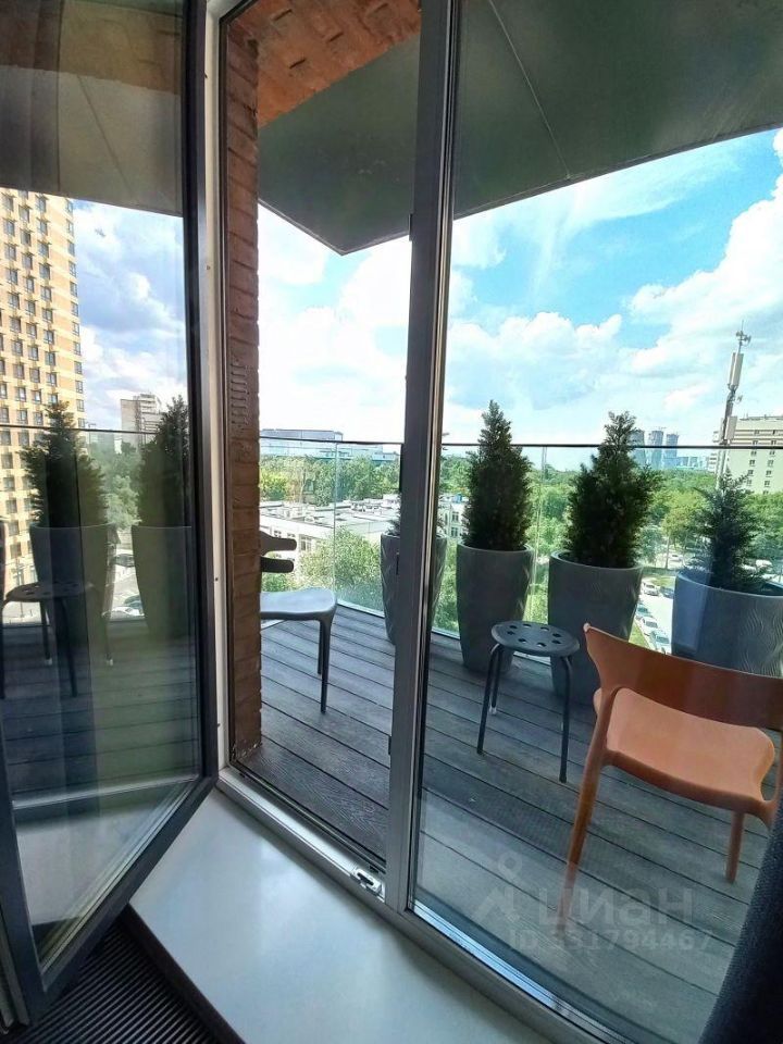 m. Aminyevskaya: Apartment, 3-rooms