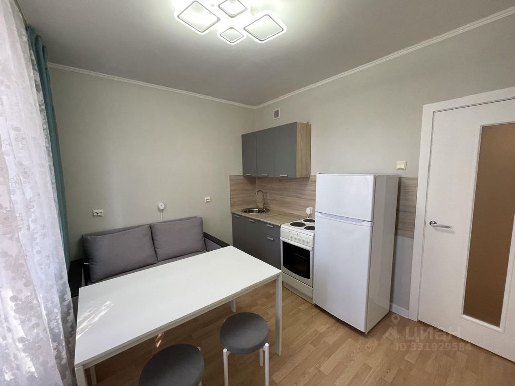 m. Levoberezhnaya: Apartment, 1-rooms